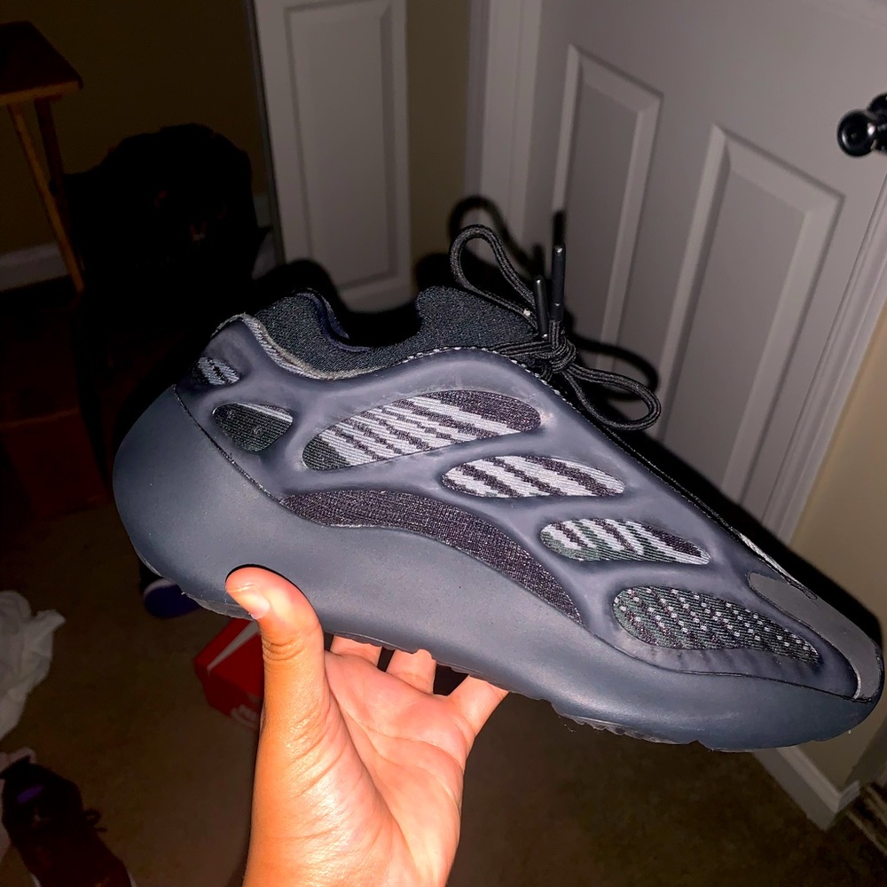 come grab em now $250 worn once fast shipping